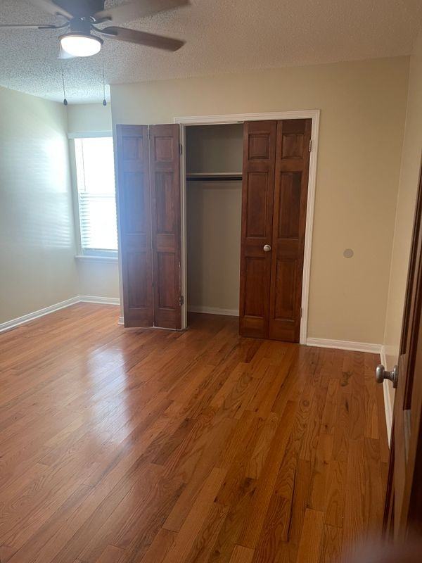 1153 Heather Ln ##B - Photo 2 of 10