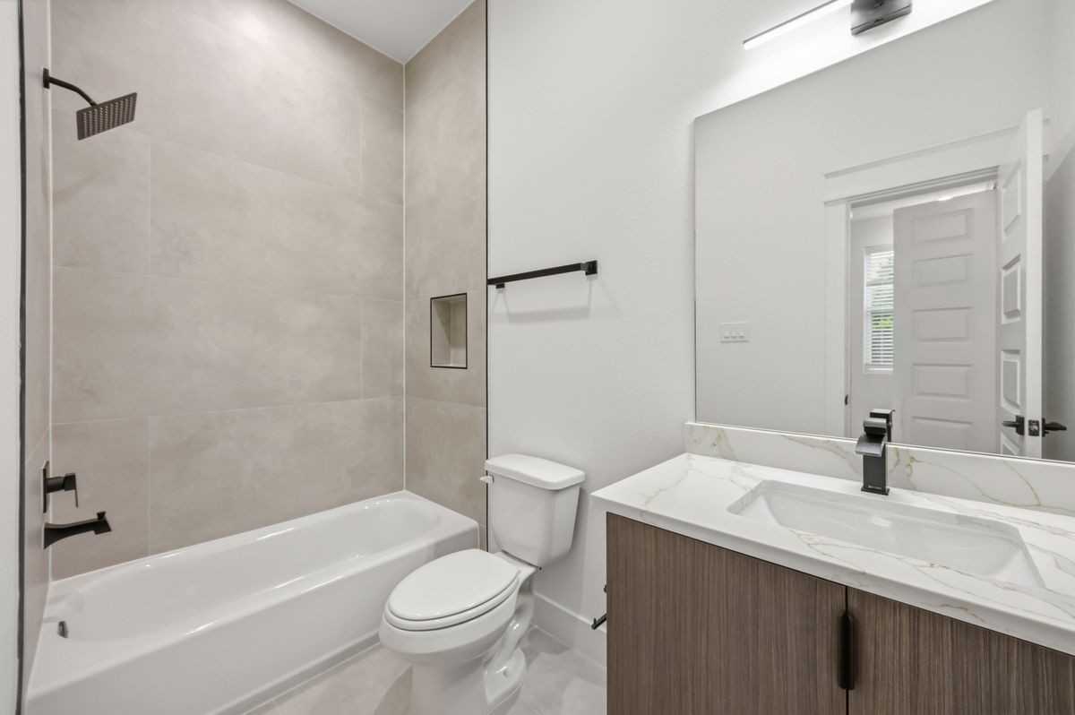 6627 Katarani Dr - Photo 7 of 23