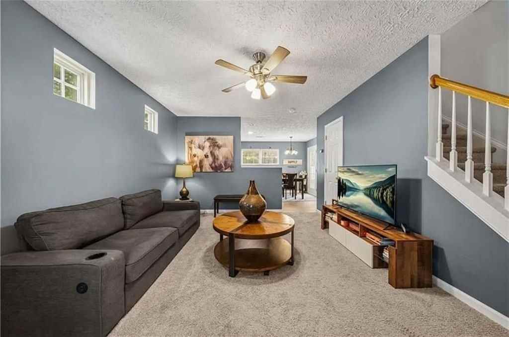 188 Ilex Dr - Photo 4 of 10