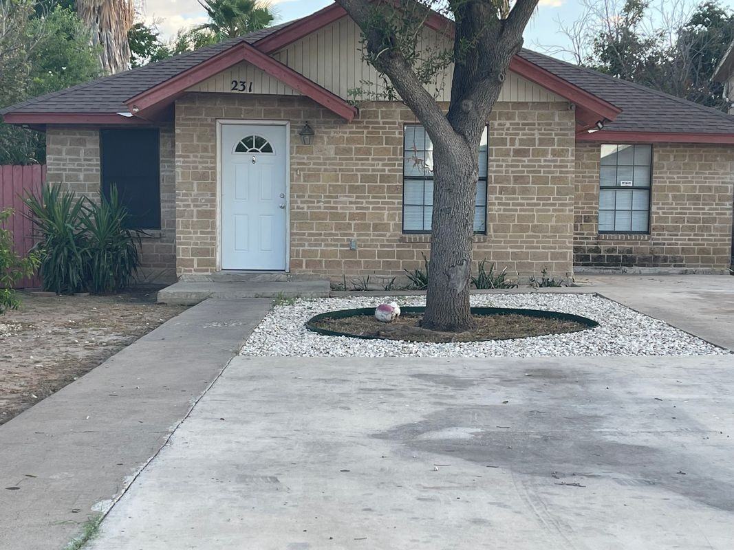 231 Malaga Dr