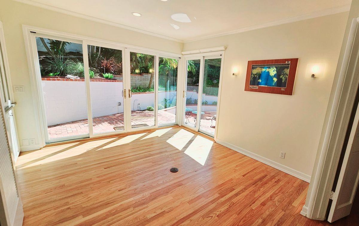7920 Avenida Alamar - Photo 4 of 41