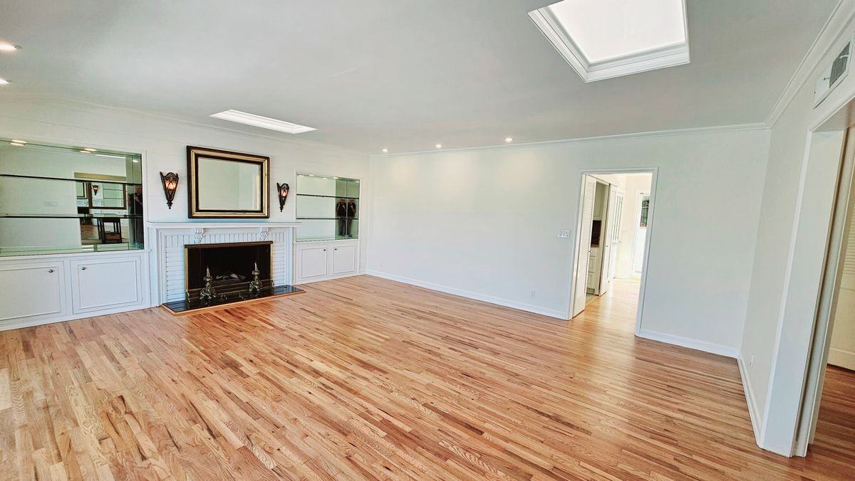 7920 Avenida Alamar - Photo 5 of 41