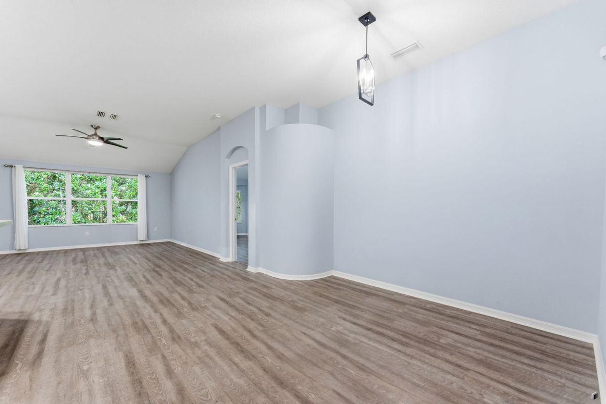 6125 Gannetwood Pl - Photo 6 of 36