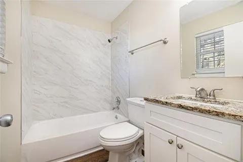 2751 Lloyd Rd - Photo 3 of 6