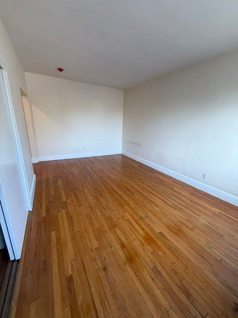 28 Colborne Rd - Photo 4 of 5