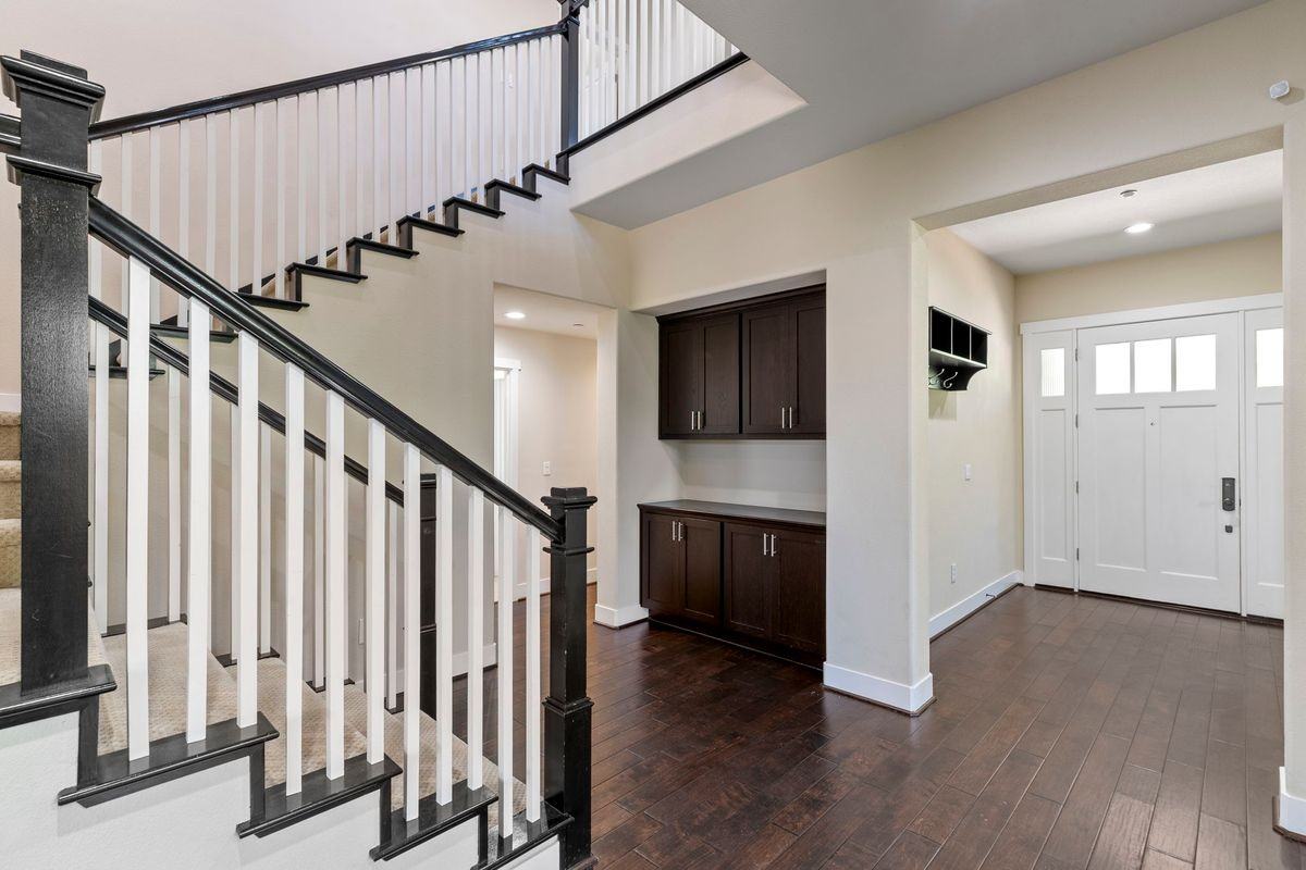 2795 Cooper Cir - Photo 6 of 50