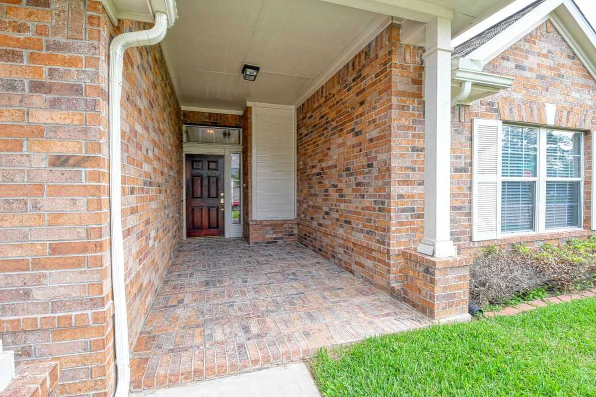 20834 Normandy Forest Dr - Photo 2 of 3