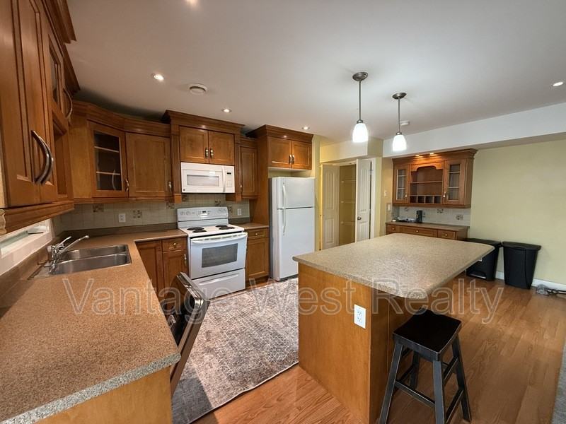 101 Hartman Rd - Photo 2 of 18