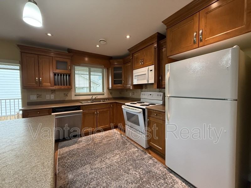 101 Hartman Rd - Photo 3 of 18