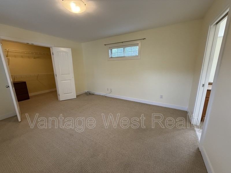 101 Hartman Rd - Photo 5 of 18