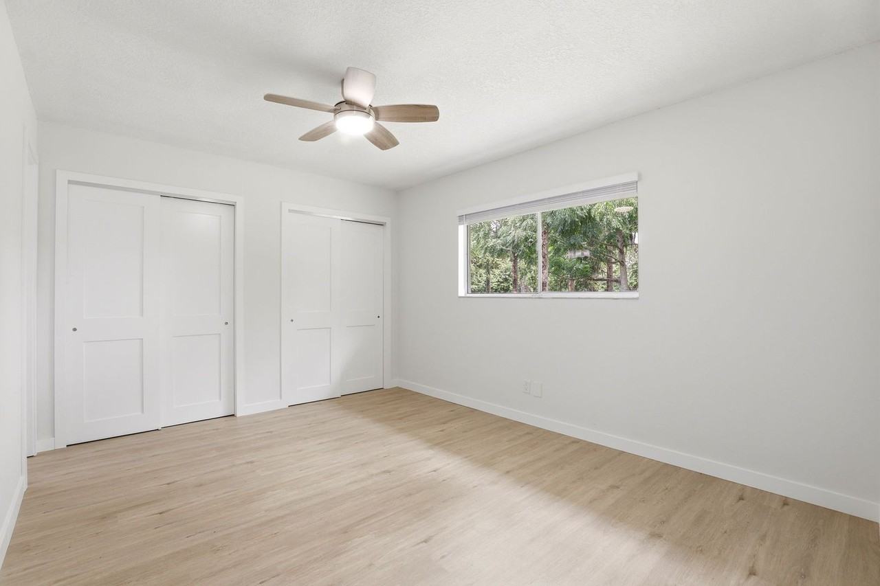 1093 Laurel Oaks Ct - Photo 7 of 14
