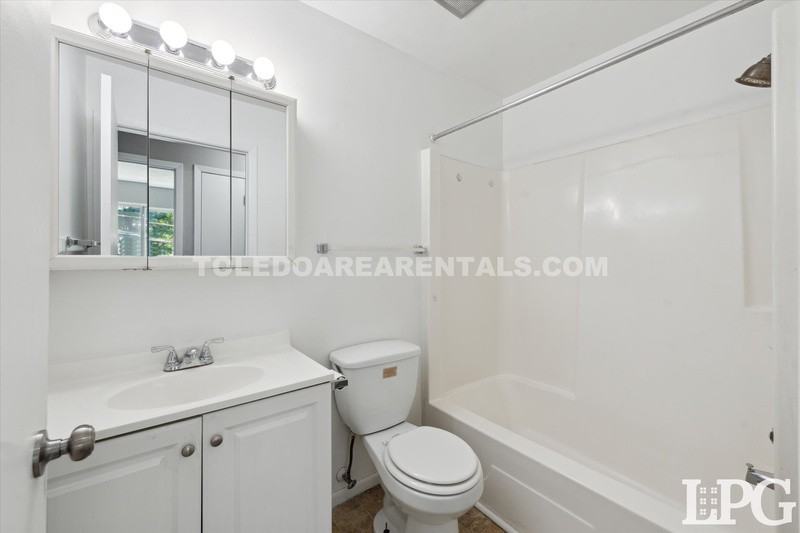 6020 Secor Rd #1 - Photo 6 of 27