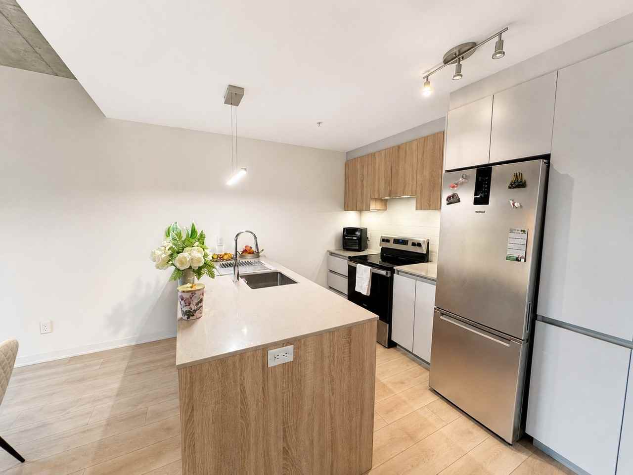 625 Avenue de l'Equinoxe - Photo 2 of 10