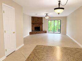 featured image of 3207 Shamrock E #18