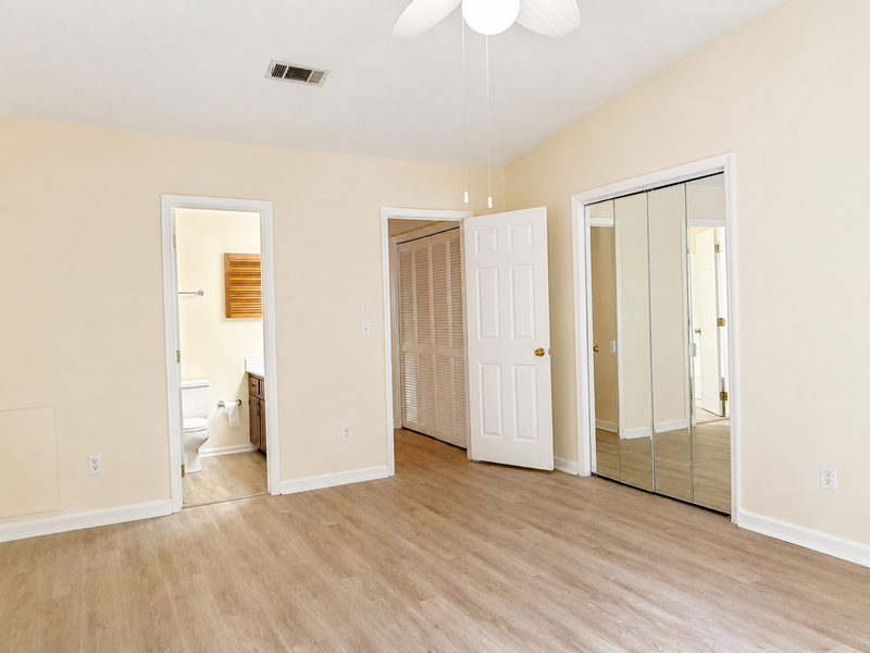 3207 Shamrock E #18 - Photo 7 of 14