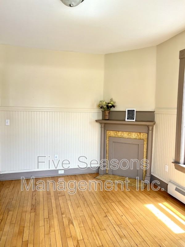 76 N Union St - Photo 3 of 22