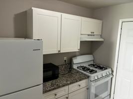 featured image of 104 White Oak St