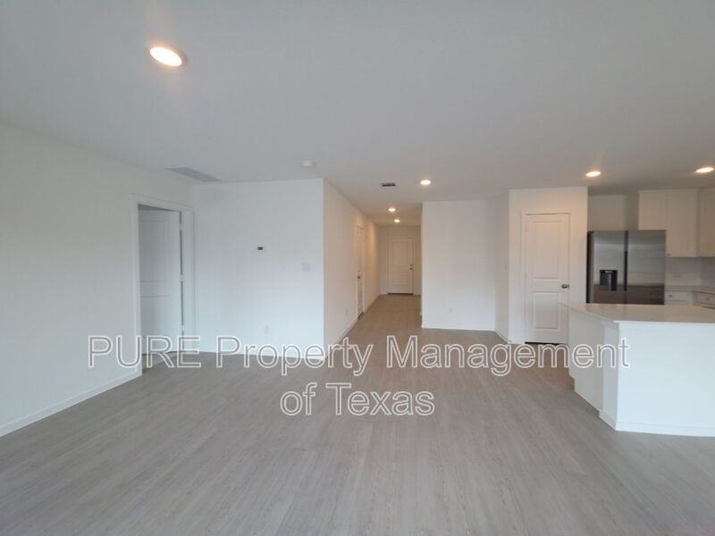 313 Stratus Ln - Photo 3 of 34