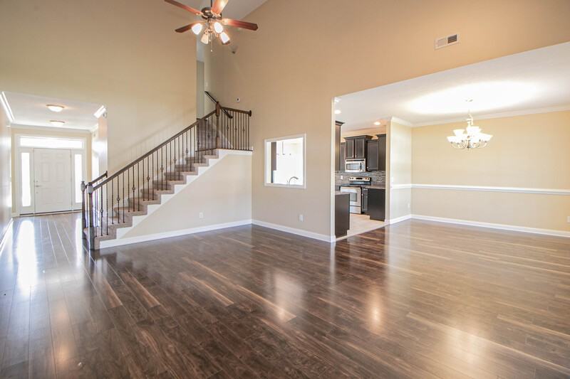 809 Carousel Ct - Photo 4 of 28