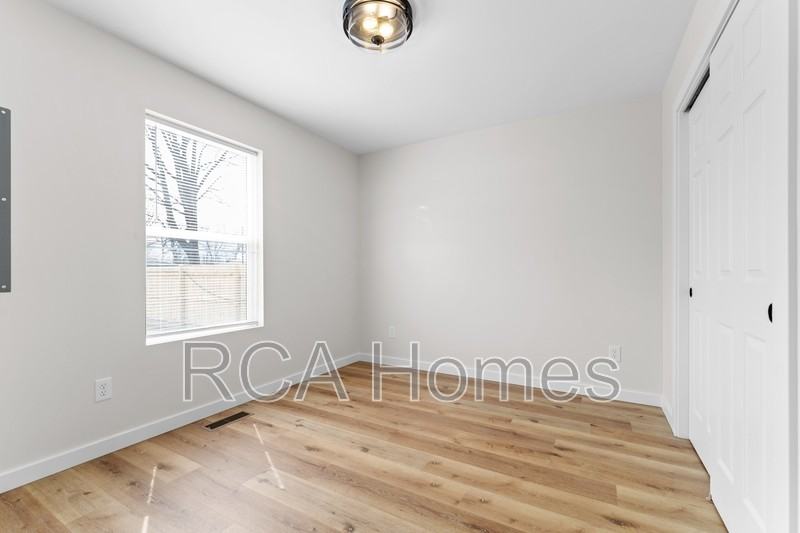 3449 E 26th St - Photo 4 of 13