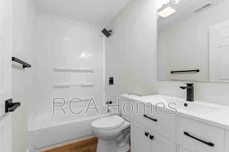 3449 E 26th St - Photo 7 of 13
