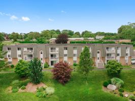 featured image of 300 E Shore Cir