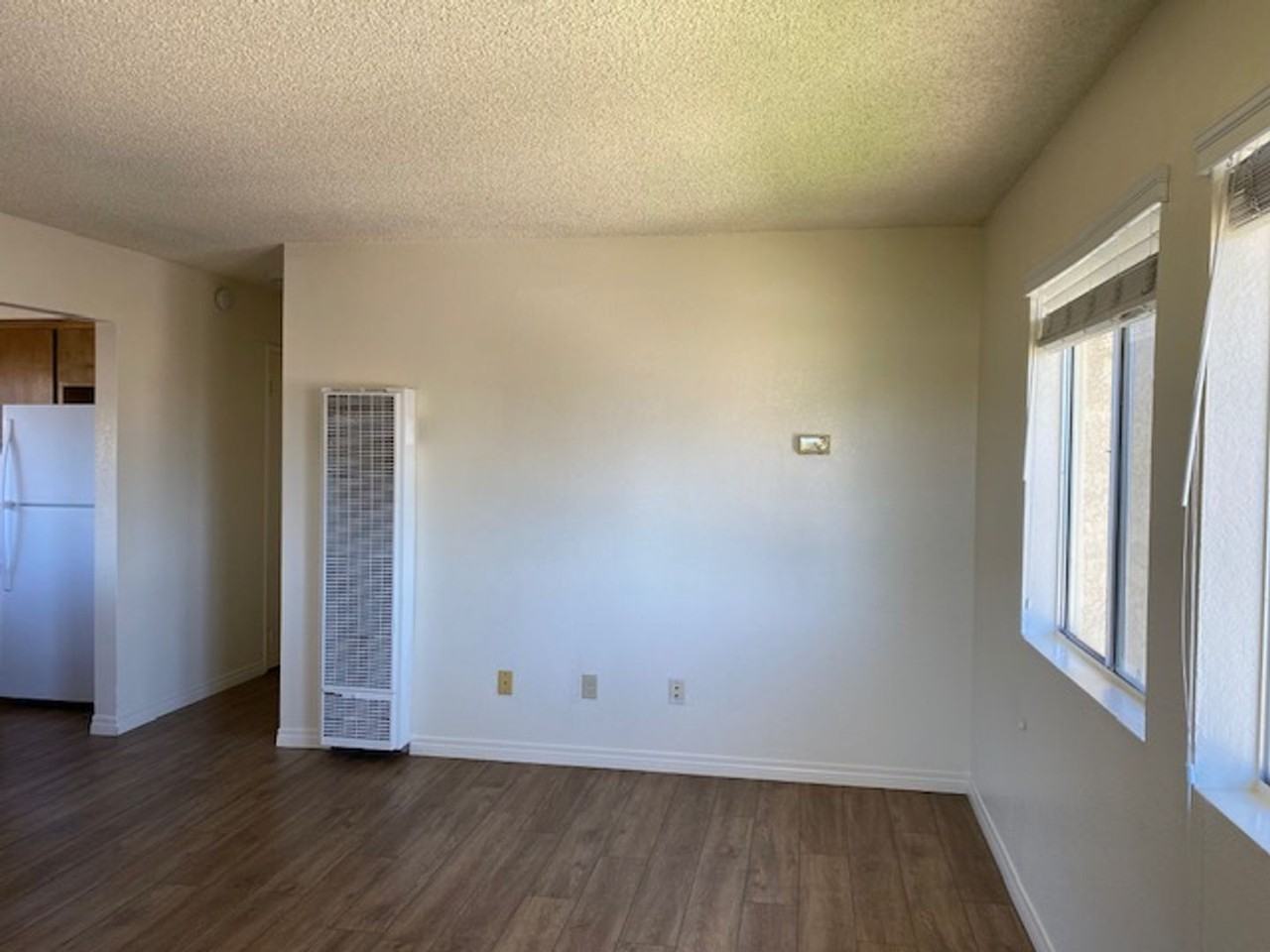 1405-1409 Longbranch - Photo 4 of 26