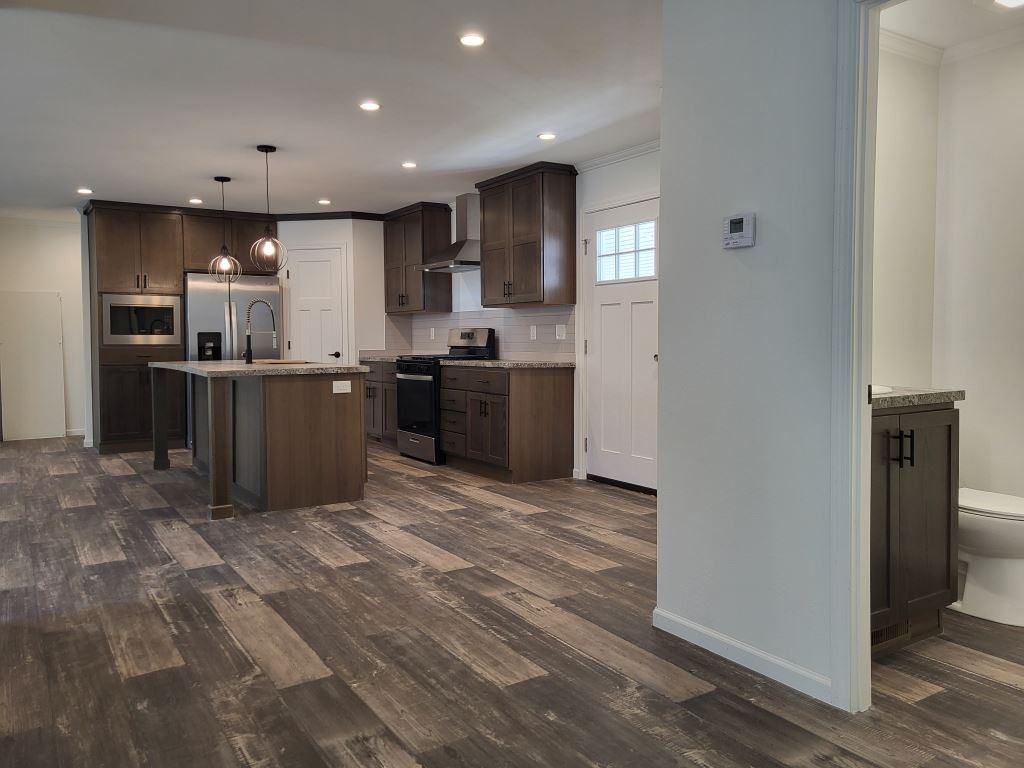 118 Melbrooke Rd - Photo 7 of 37