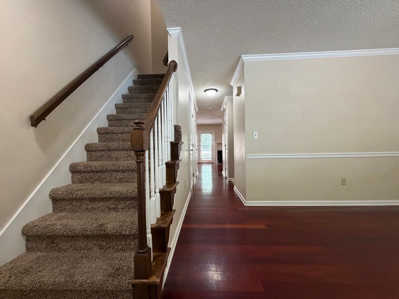 504 Ashley Oaks Private Dr - Photo 3 of 35