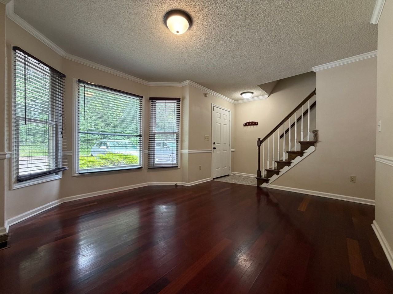 504 Ashley Oaks Private Dr - Photo 4 of 35