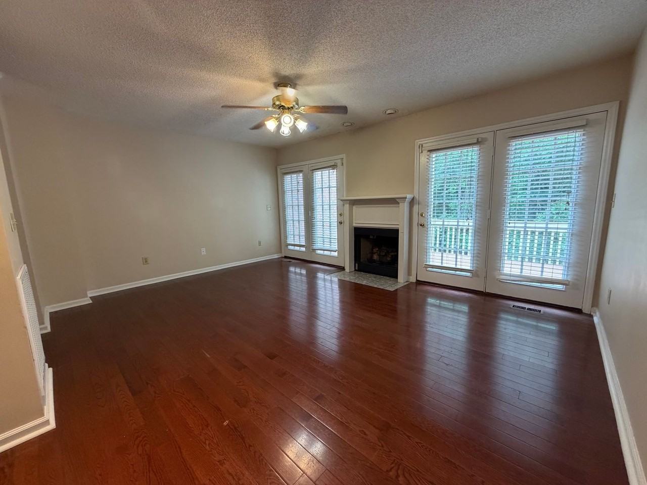 504 Ashley Oaks Private Dr - Photo 6 of 35