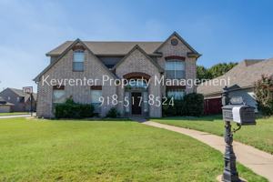 featured image of 8514 S 112th East Ave