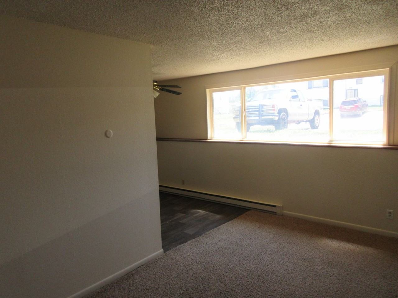 62 Constitution Dr - Photo 3 of 15