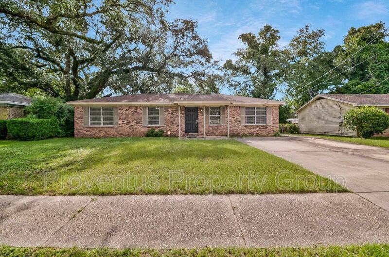 3214 Palmdale Ave - Photo 2 of 49