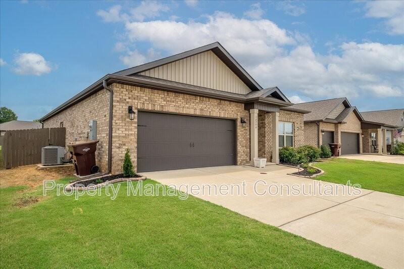 16246 Water Mill Rd - Photo 3 of 23