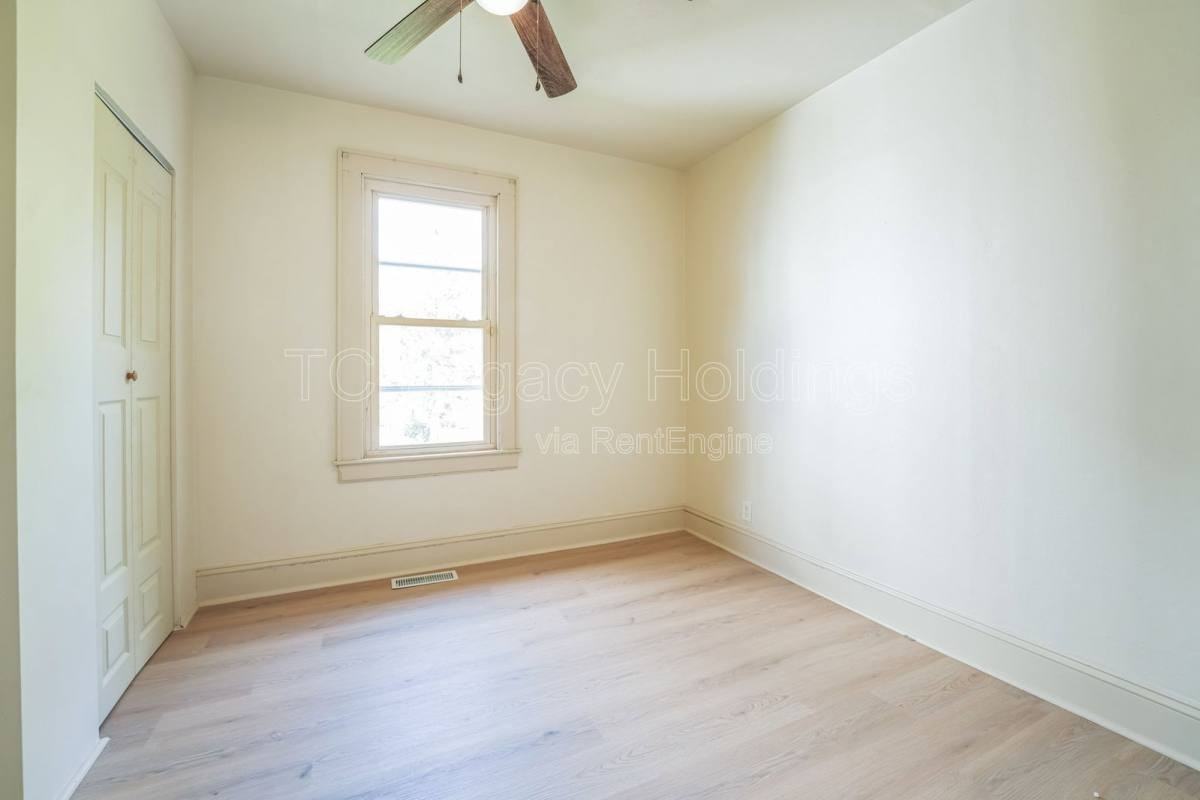 316 1 2 Harrison St - Photo 7 of 10