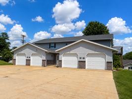 featured image of 116 116 - 122 Buechner Circle