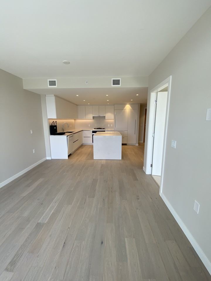 485 West 42nd Avenue #1904 - Photo 3 of 16