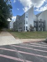 featured image of 1384 Hunters Rd Apt B #Apt B