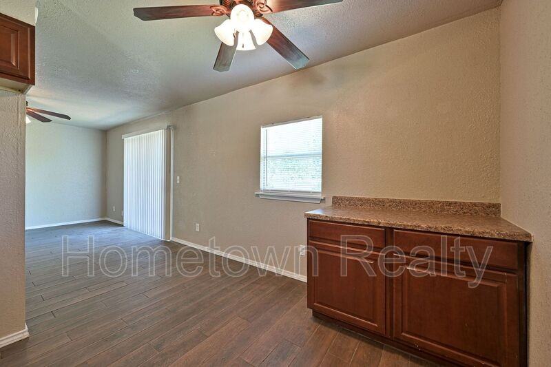629 Lloyd Ave - Photo 5 of 20