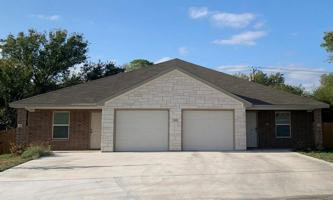 featured image of 208 W Beeline Ln
