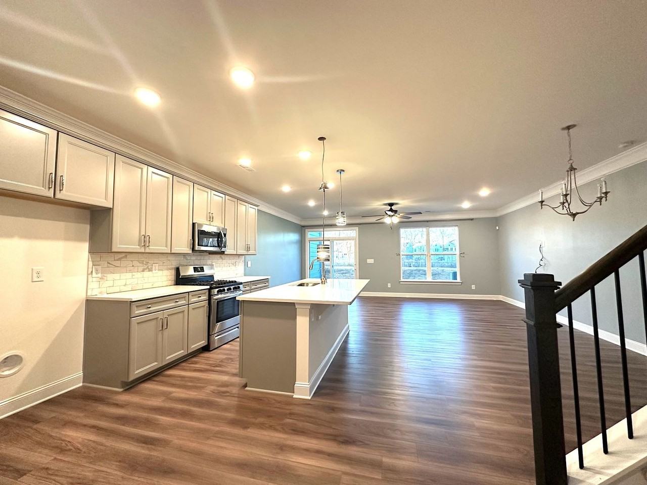 4008 Rothwood Ln - Photo 5 of 31