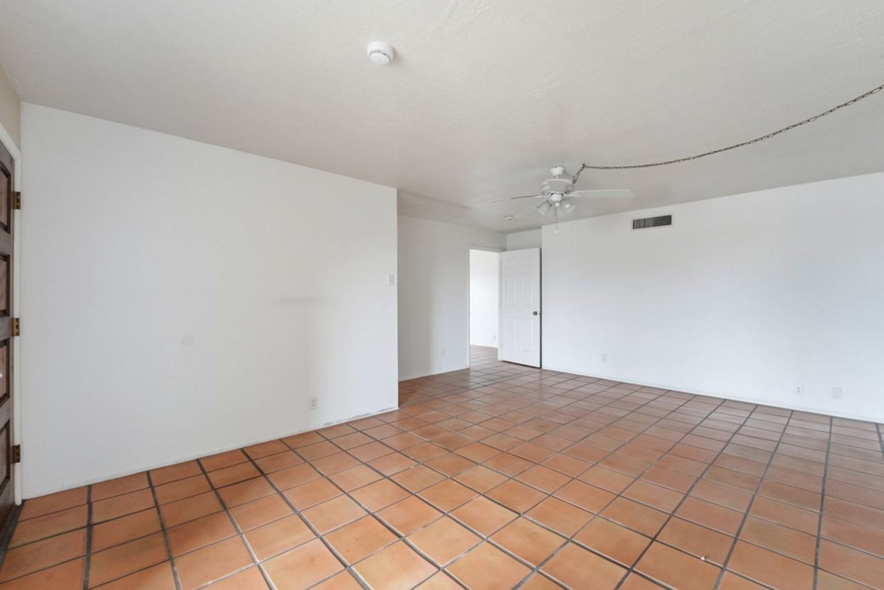 545 E Brown Rd - Photo 5 of 28