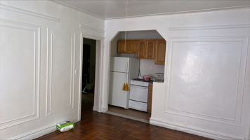 featured image of 651 E 236th St