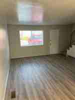 featured image of 1220 S Juniper St