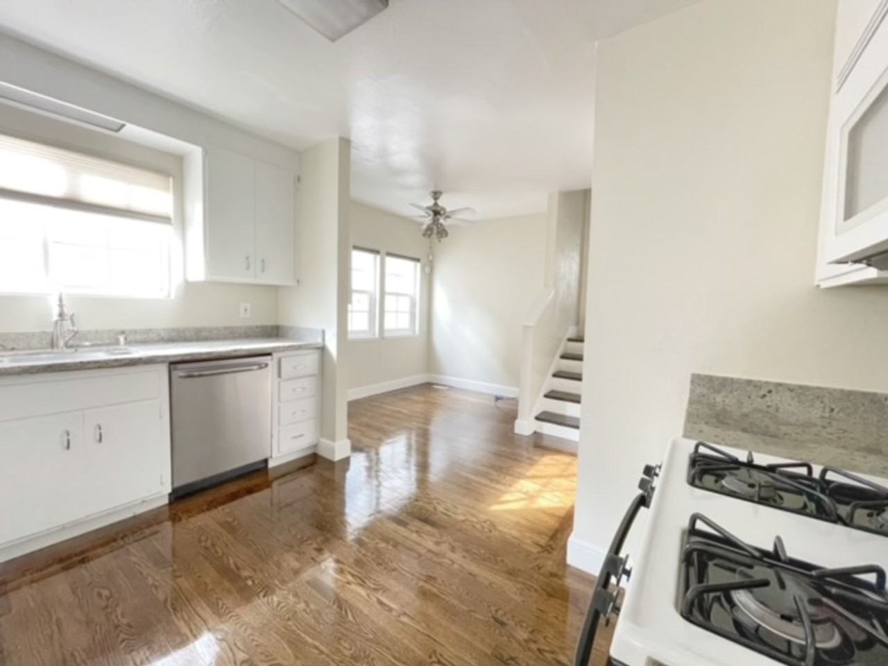 5307 Hillen Dr - Photo 5 of 17