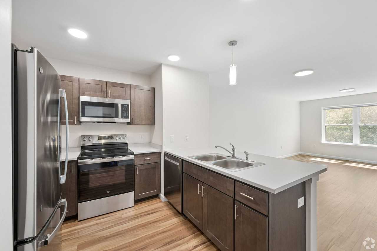 239 Autumn Pond Way - Photo 5 of 12