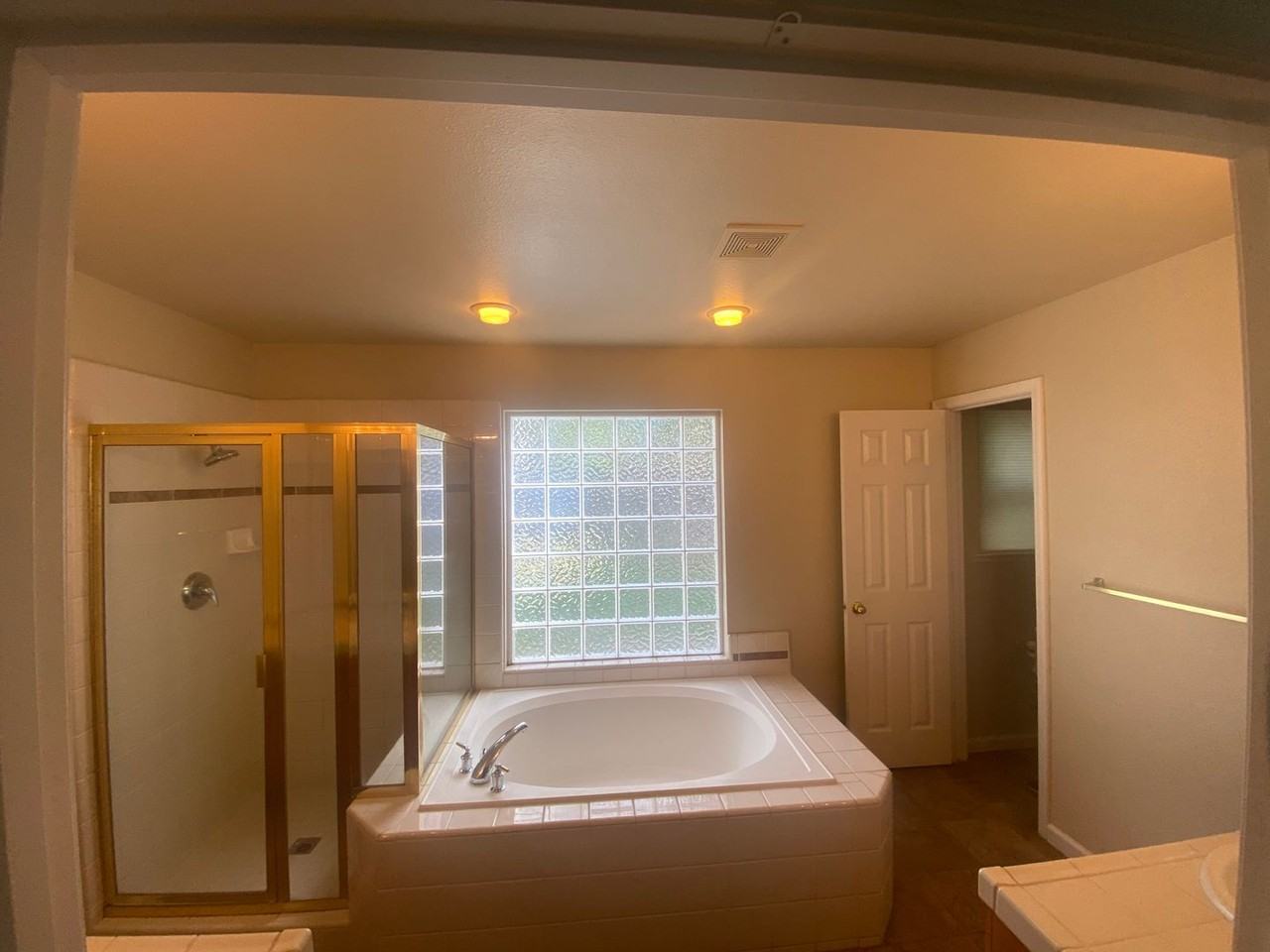 883 W Julia Way - Photo 6 of 13