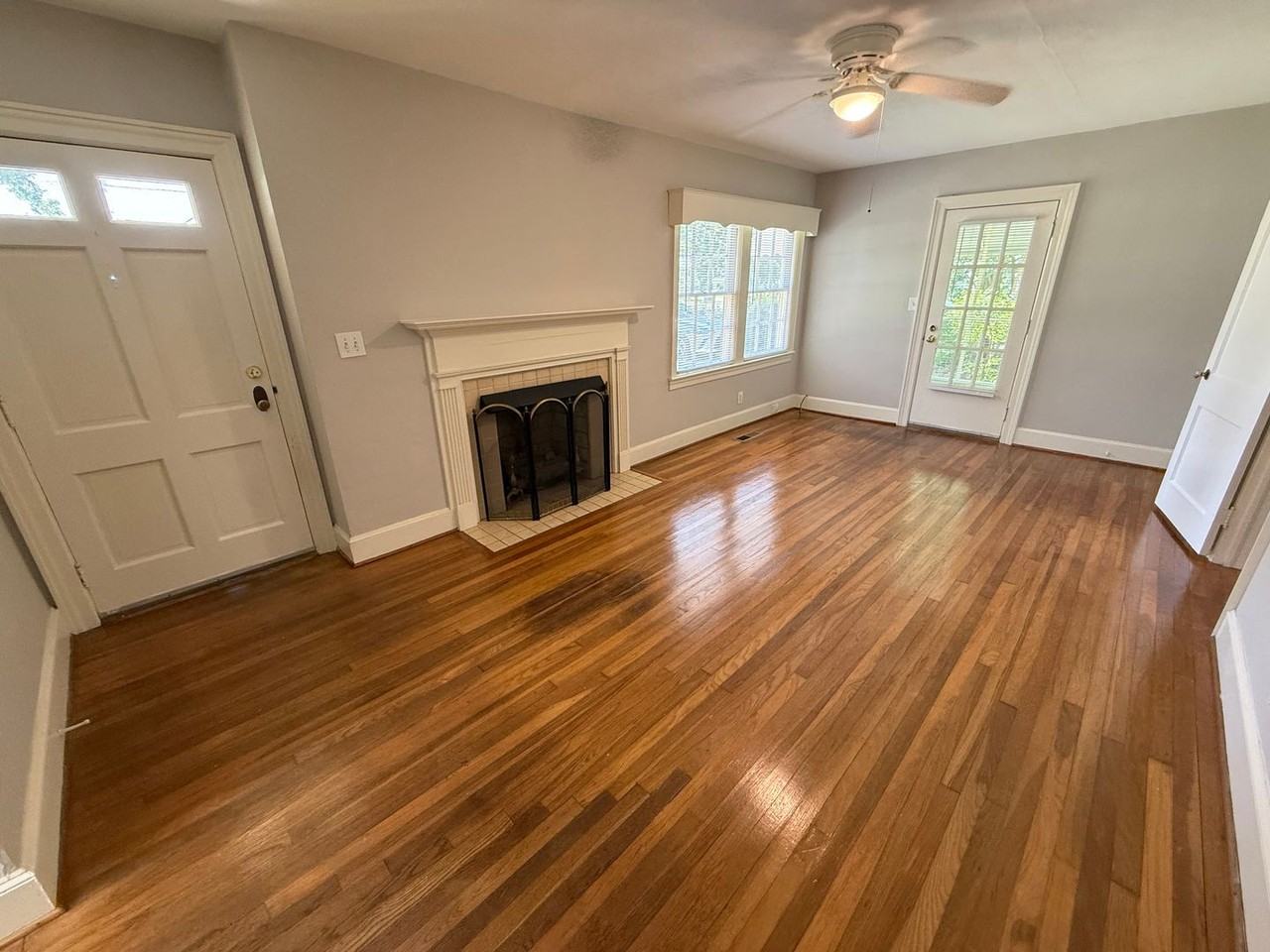 211 Dodd St Nw - Photo 3 of 12