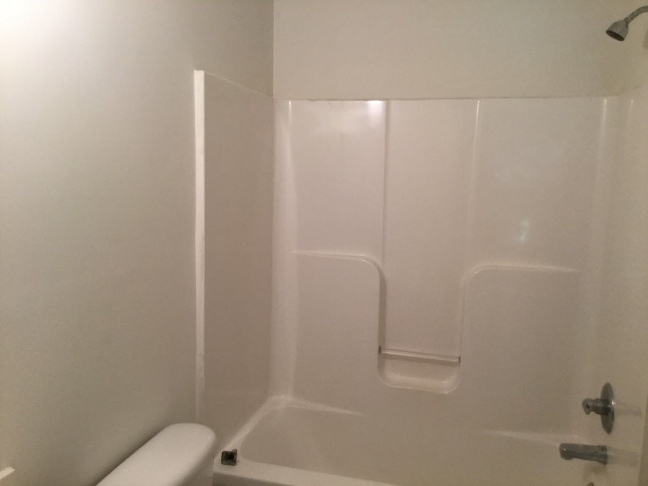 328 Virginia Lee Blvd - Photo 4 of 9